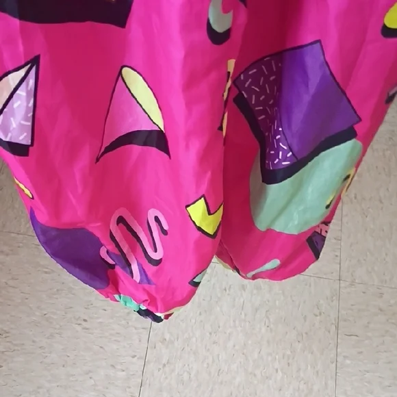 VTG 🩷Colorful Geometric Jumpsuit - Picture 5 of 6